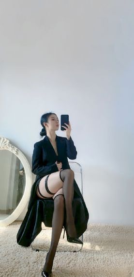 韩国《奇怪的美发沙龙》