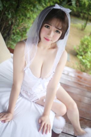十四岁女孩用爸爸搂睡觉好吗