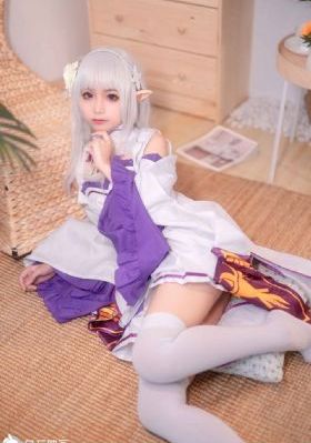 捡到女高中生