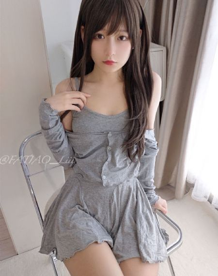 裤袜视界在线观看