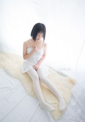 诱人的丰满秘书