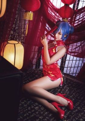 美女被到爽流触手动漫