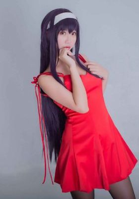 《新任女教师》4